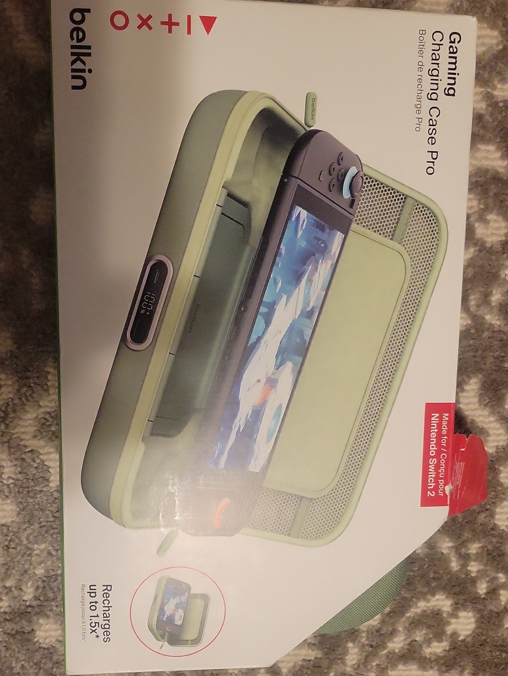 Belkin Gaming Charging Case Pro in sage green